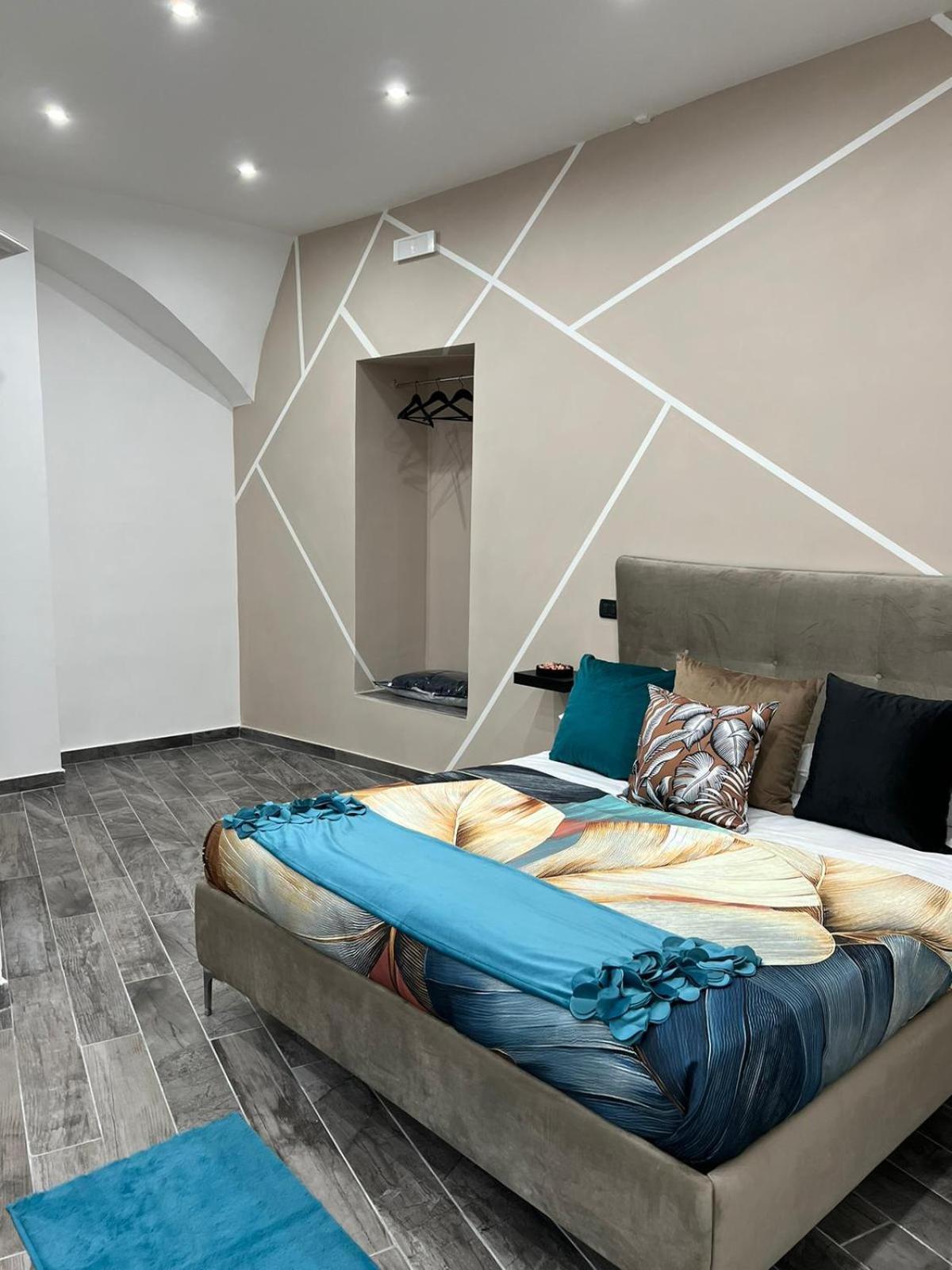 Arco Dei Borboni Bed & Breakfast Napoli Bagian luar foto